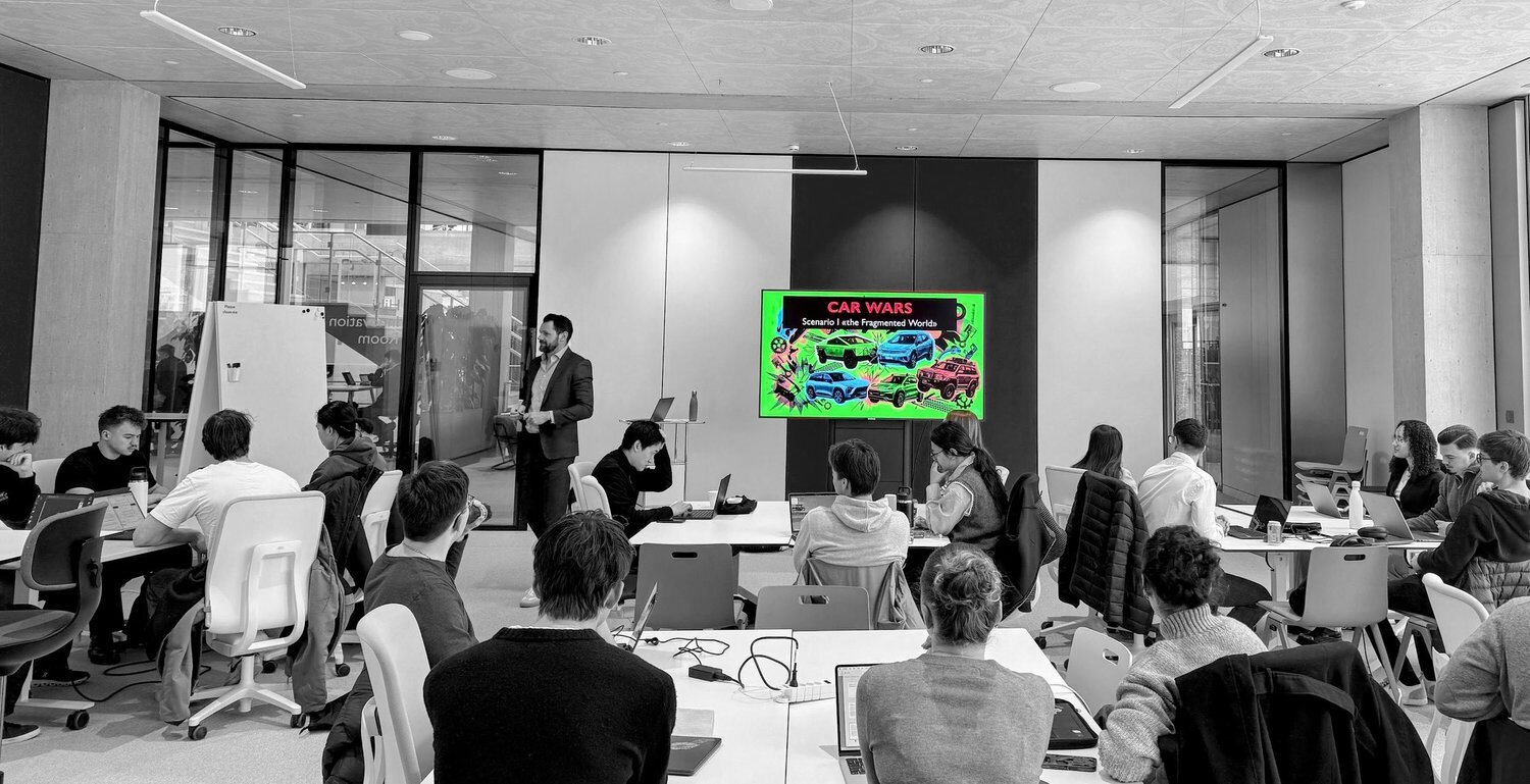 Teams im Kurs Competitive Dynamics & Business Wargaming an der Universität St. Gallen